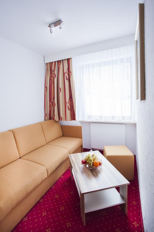 Schoenauer Hof Bach  Dış mekan fotoğraf
